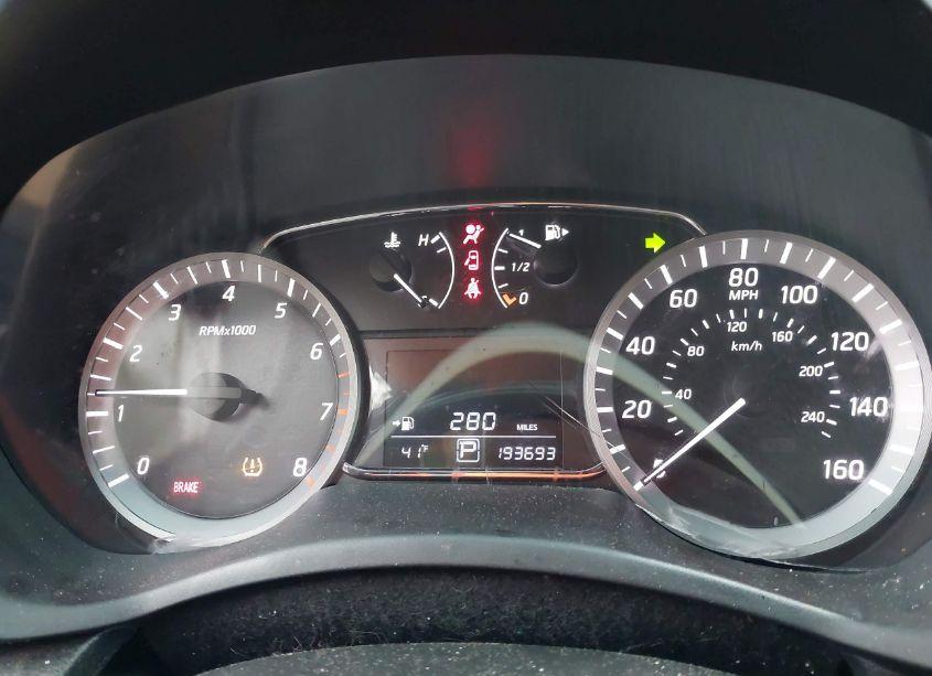 Photo 7 of 2013 Nissan Sentra SR (VIN 3N1AB7AP1DL724794)