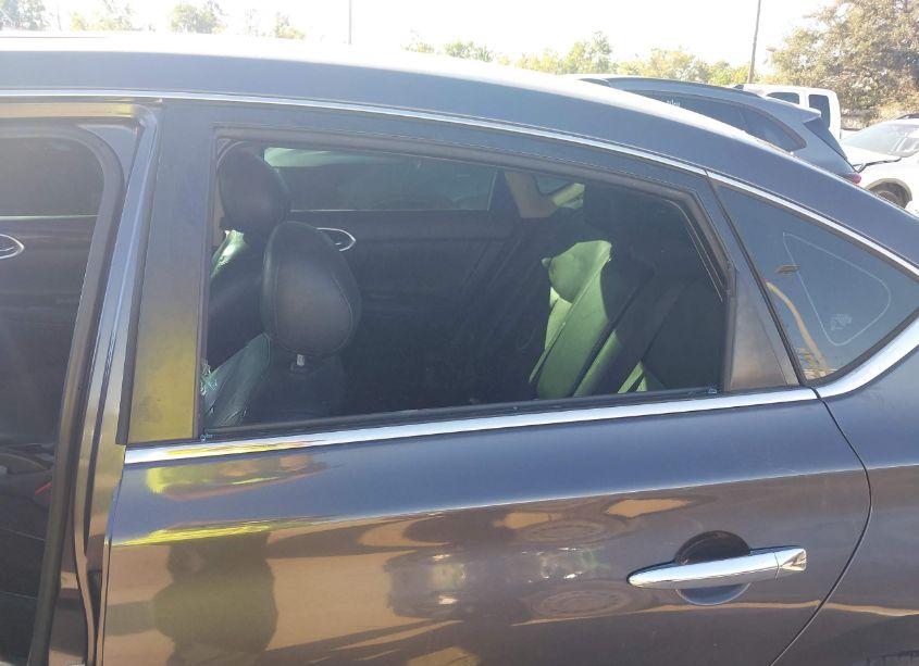 Photo 12 of 2013 Nissan Sentra SL (VIN 3N1AB7AP1DL731650)