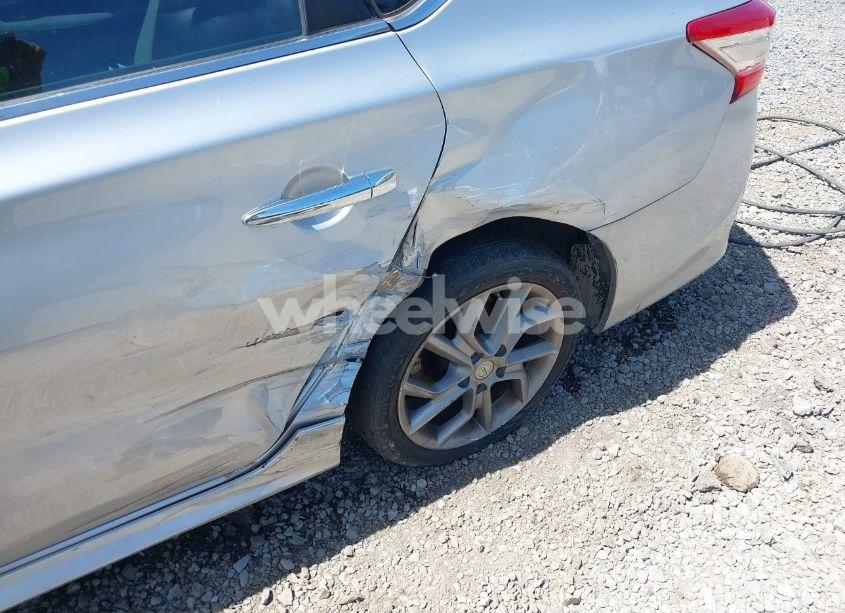 Photo 6 of 2013 Nissan Sentra SR (VIN 3N1AB7AP1DL739909)