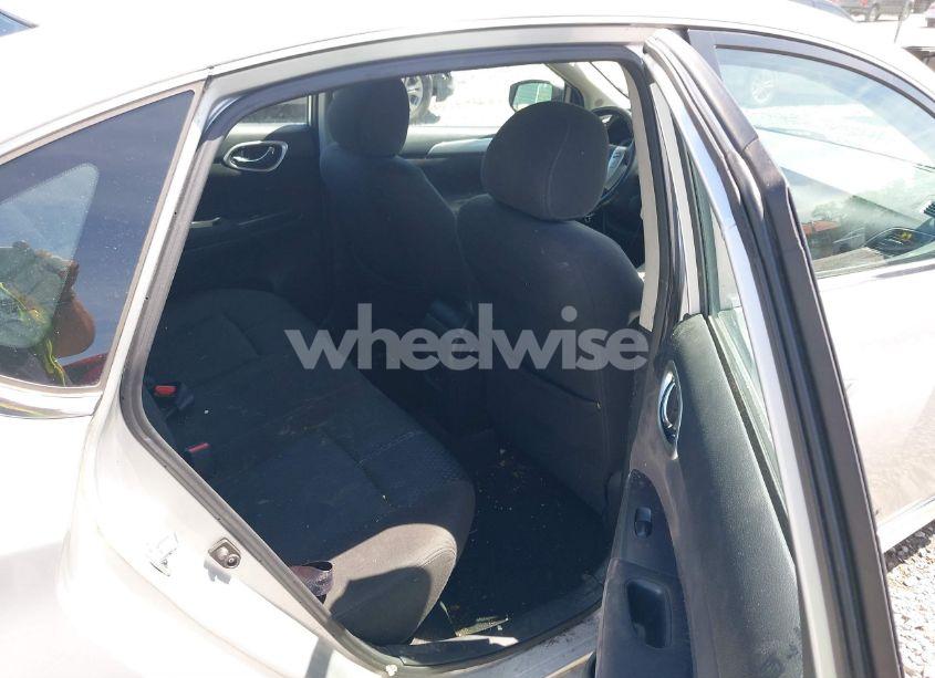 Photo 8 of 2013 Nissan Sentra SR (VIN 3N1AB7AP1DL739909)