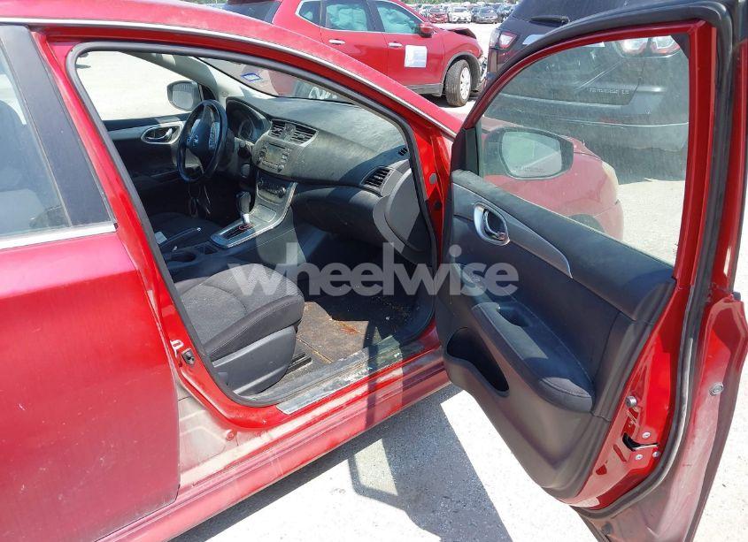 Photo 5 of 2013 Nissan Sentra SR (VIN 3N1AB7AP1DL756001)