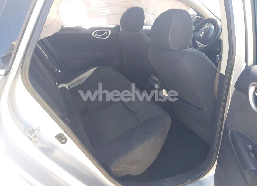 Photo 8 of 2013 Nissan Sentra SR (VIN 3N1AB7AP1DL792268)