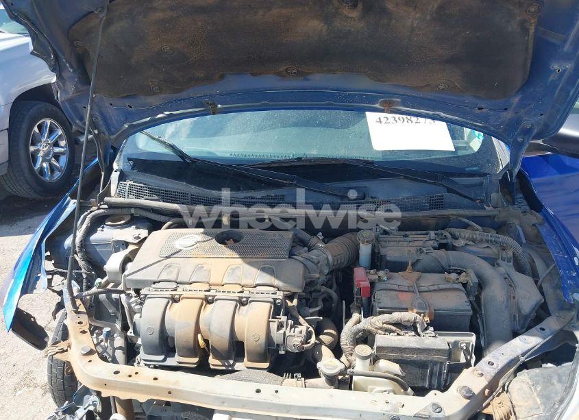 Photo 10 of 2014 Nissan Sentra SR (VIN 3N1AB7AP1EL610294)