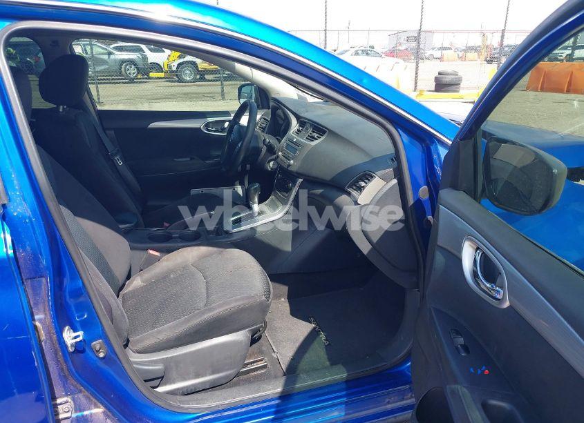 Photo 5 of 2014 Nissan Sentra SR (VIN 3N1AB7AP1EL610294)