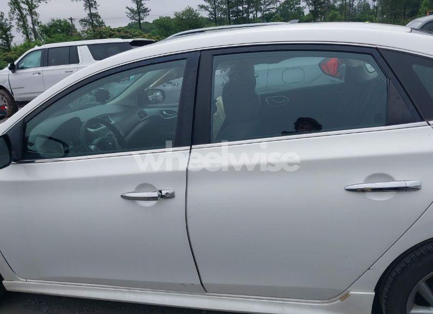 Photo 14 of 2014 Nissan Sentra SR (VIN 3N1AB7AP1EL643148)