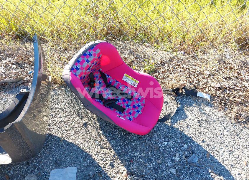 Photo 13 of 2014 Nissan Sentra FE+ S/FE+ SV/S/SL/SR/SV (VIN 3N1AB7AP1EL643814)