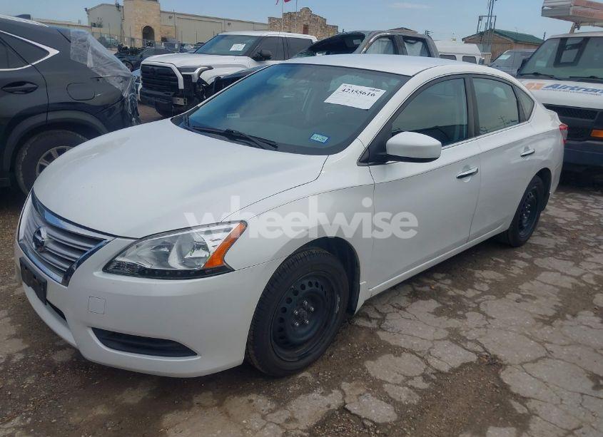 Photo 2 of 2014 Nissan Sentra FE+ S/FE+ SV/S/SL/SR/SV (VIN 3N1AB7AP1EL653064)