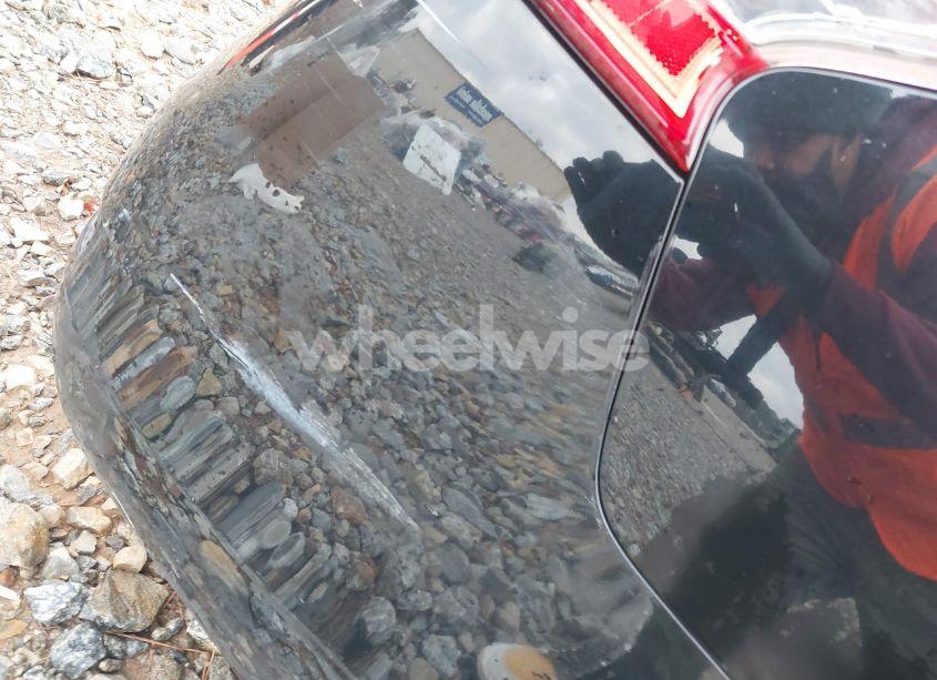 Photo 6 of 2014 Nissan Sentra FE+ S/FE+ SV/S/SL/SR/SV (VIN 3N1AB7AP1EY201862)