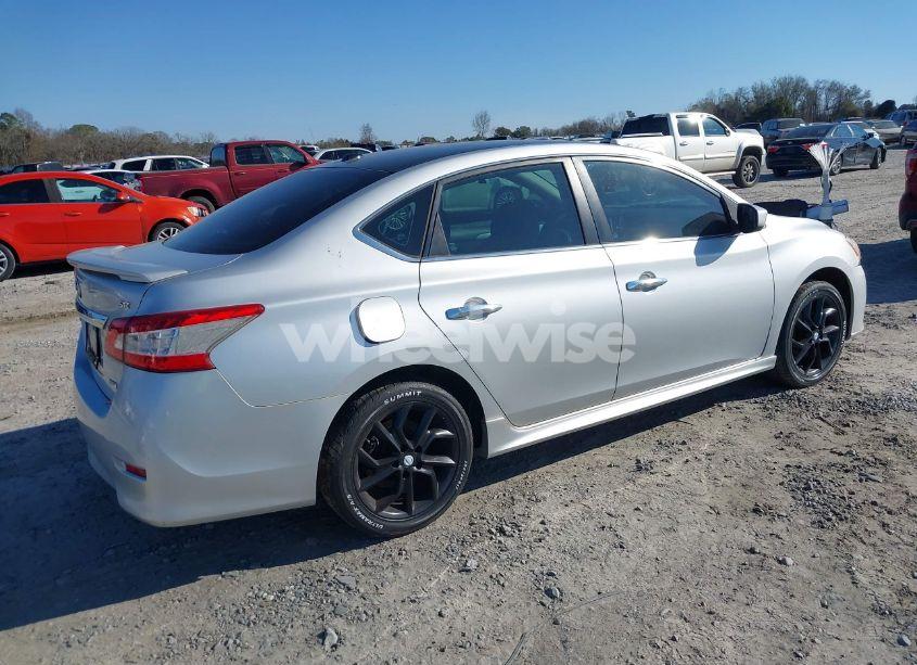 Photo 4 of 2014 Nissan Sentra SR (VIN 3N1AB7AP1EY320043)