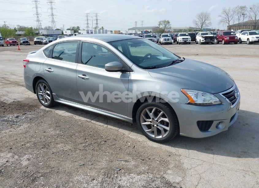 2014 Nissan Sentra SR (VIN 3N1AB7AP1EY332323) main photo