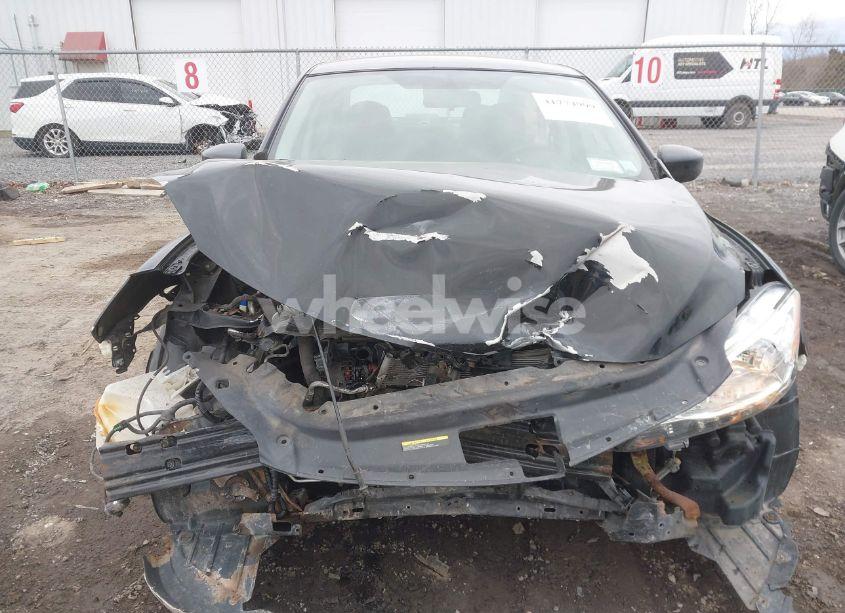 Photo 6 of 2015 Nissan Sentra FE+ S/S/SL/SR/SV (VIN 3N1AB7AP1FL653597)