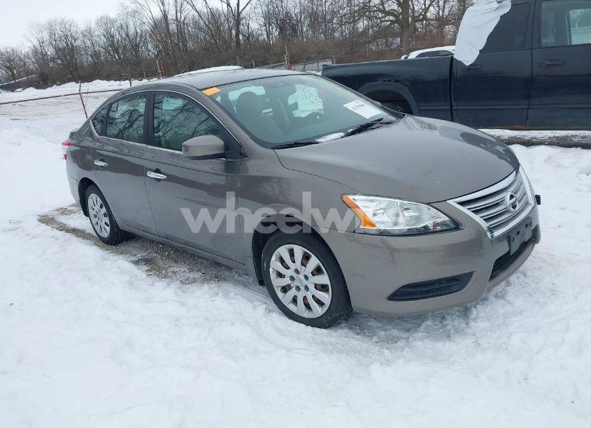 2015 Nissan Sentra SV (VIN 3N1AB7AP1FL682100) main photo
