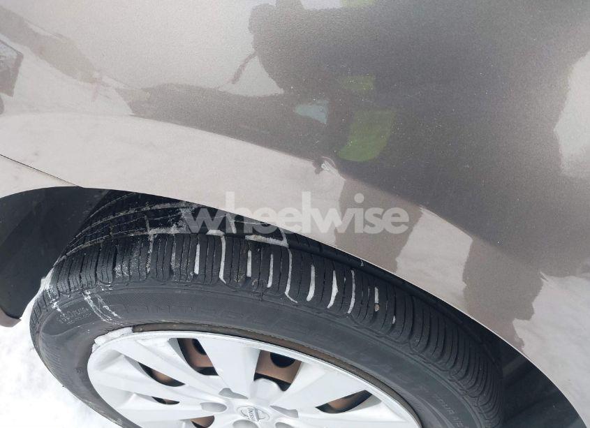 Photo 12 of 2015 Nissan Sentra SV (VIN 3N1AB7AP1FL682100)