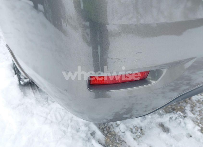 Photo 6 of 2015 Nissan Sentra SV (VIN 3N1AB7AP1FL682100)