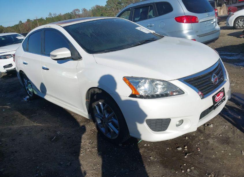 2015 Nissan Sentra SR (VIN 3N1AB7AP1FY232658) main photo