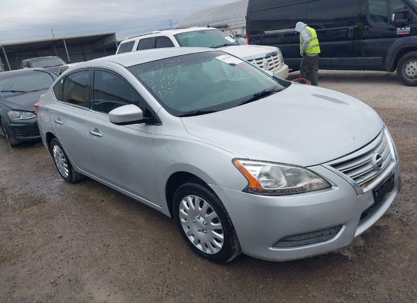 2015 Nissan Sentra SV (VIN 3N1AB7AP1FY235379) main photo