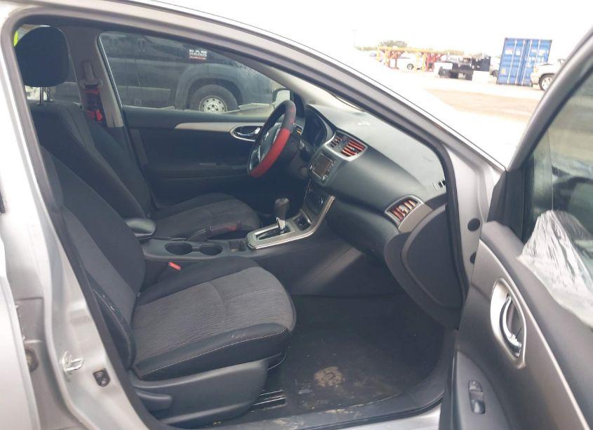 Photo 5 of 2015 Nissan Sentra SV (VIN 3N1AB7AP1FY235379)
