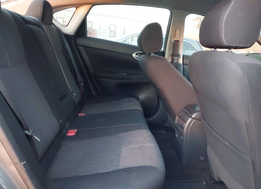 Photo 8 of 2015 Nissan Sentra SV (VIN 3N1AB7AP1FY260587)