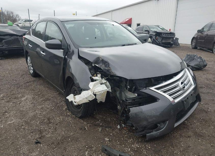 2015 Nissan Sentra SV (VIN 3N1AB7AP1FY261769) main photo