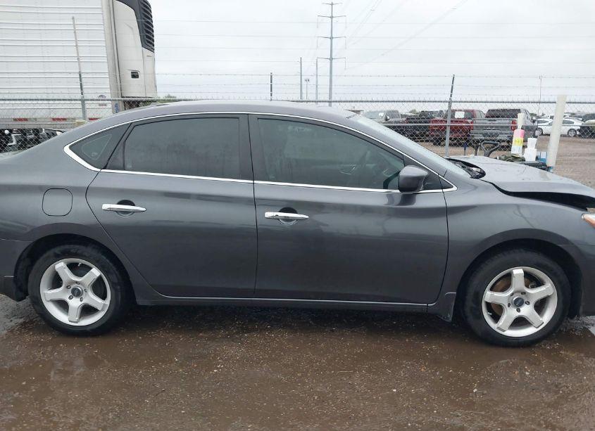 Photo 13 of 2015 Nissan Sentra SV (VIN 3N1AB7AP1FY277826)
