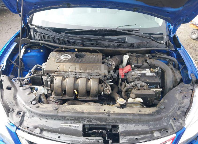 Photo 10 of 2015 Nissan Sentra SR (VIN 3N1AB7AP1FY305575)