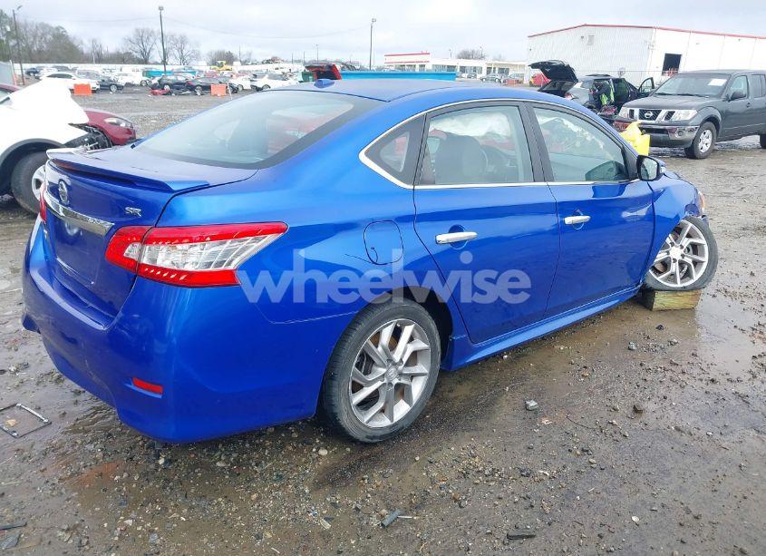 Photo 4 of 2015 Nissan Sentra SR (VIN 3N1AB7AP1FY305575)