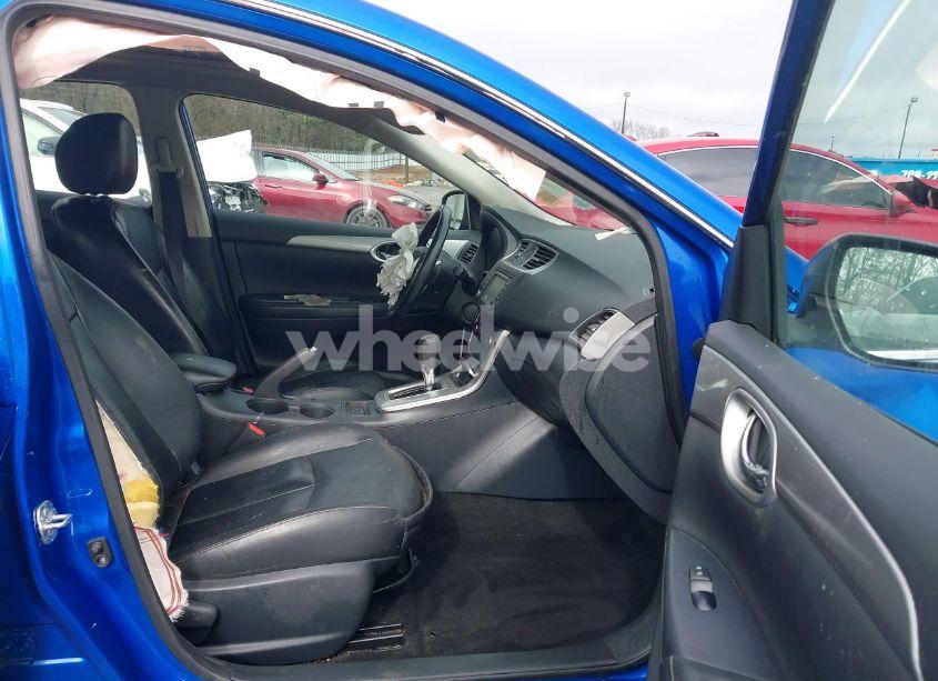 Photo 5 of 2015 Nissan Sentra SR (VIN 3N1AB7AP1FY305575)