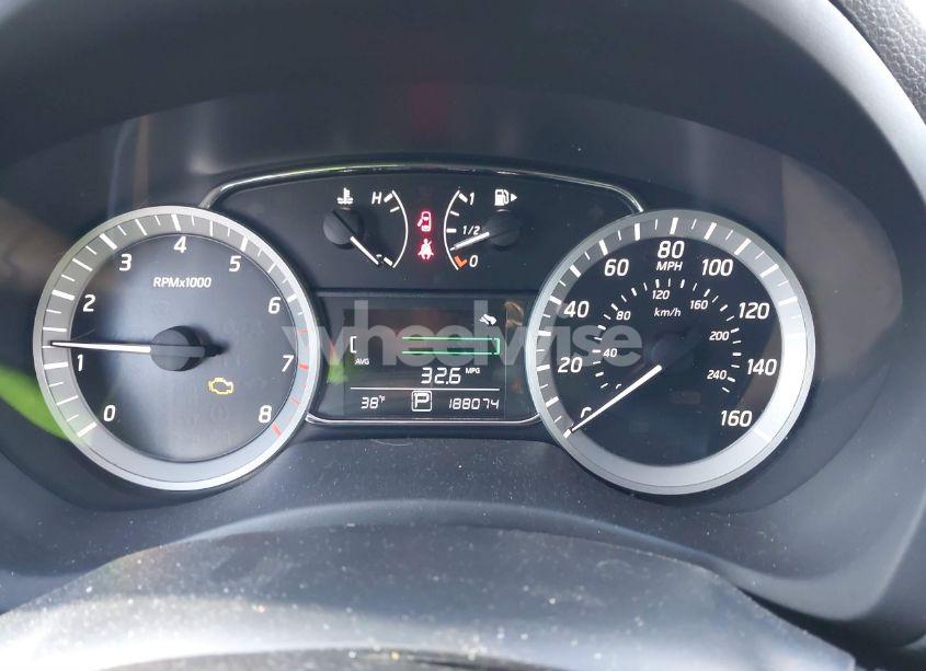Photo 7 of 2015 Nissan Sentra SV (VIN 3N1AB7AP1FY305852)