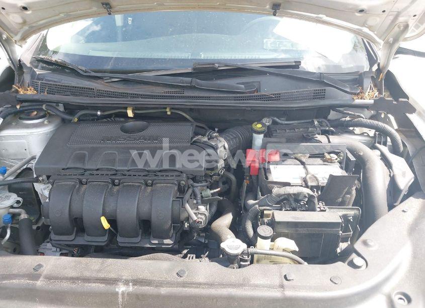 Photo 10 of 2015 Nissan Sentra S (VIN 3N1AB7AP1FY315541)