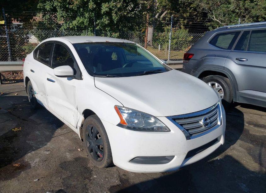 2015 Nissan Sentra FE+ S/S/SL/SR/SV (VIN 3N1AB7AP1FY335062) main photo