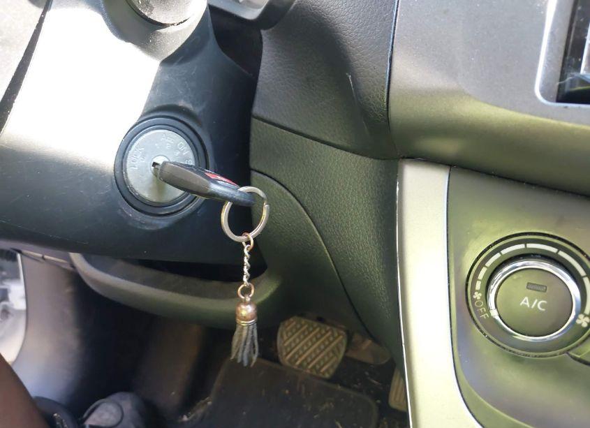 Photo 11 of 2015 Nissan Sentra FE+ S/S/SL/SR/SV (VIN 3N1AB7AP1FY335062)