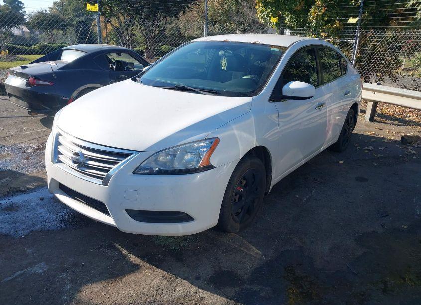 Photo 2 of 2015 Nissan Sentra FE+ S/S/SL/SR/SV (VIN 3N1AB7AP1FY335062)