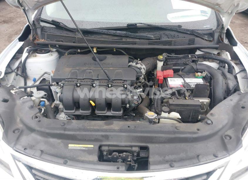 Photo 10 of 2015 Nissan Sentra SR (VIN 3N1AB7AP1FY337202)