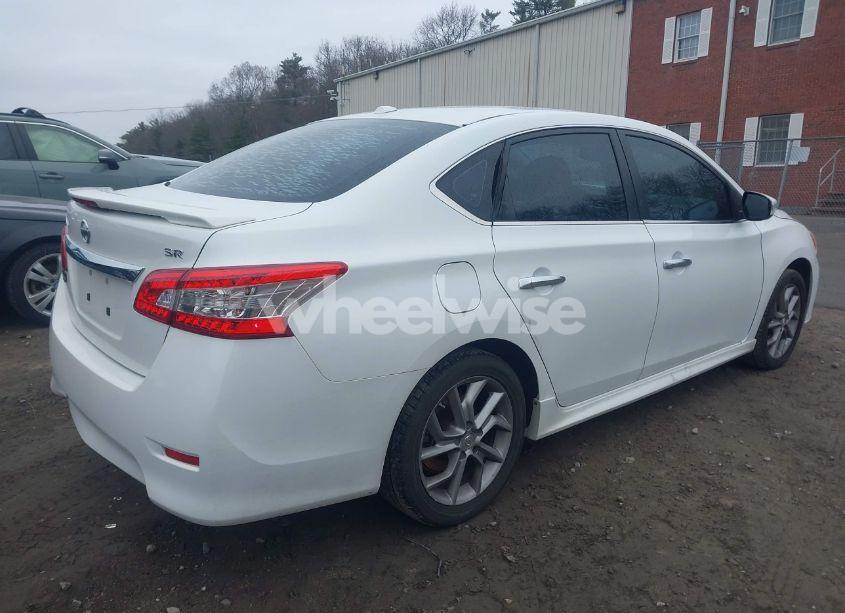 Photo 4 of 2015 Nissan Sentra SR (VIN 3N1AB7AP1FY337202)
