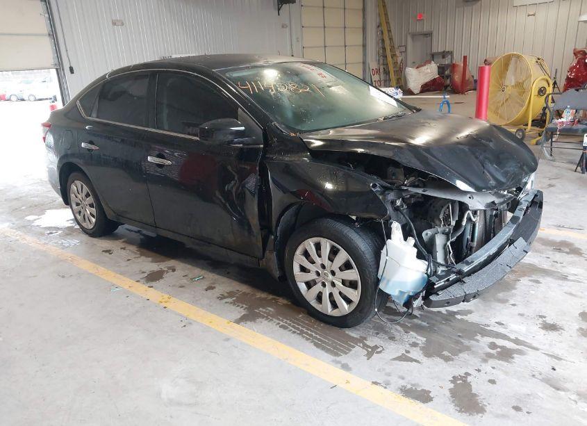 2015 Nissan Sentra S (VIN 3N1AB7AP1FY346644) main photo