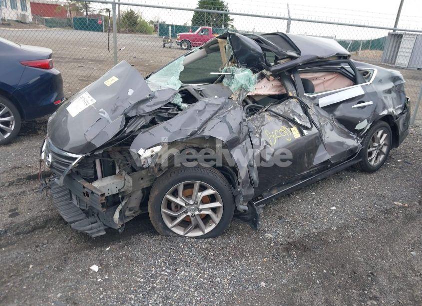 Photo 2 of 2015 Nissan Sentra SR (VIN 3N1AB7AP1FY352668)