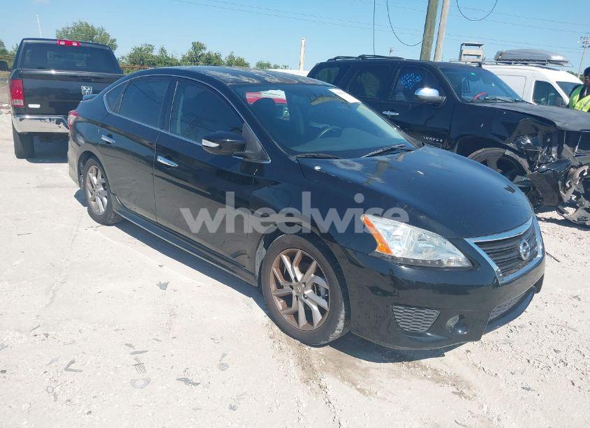 2015 Nissan Sentra SR (VIN 3N1AB7AP1FY354209) main photo