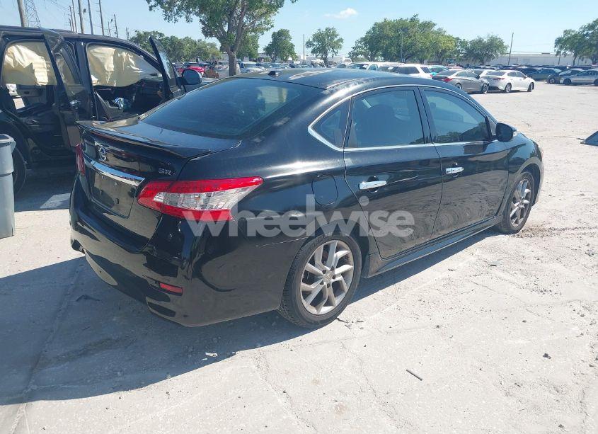 Photo 4 of 2015 Nissan Sentra SR (VIN 3N1AB7AP1FY354209)