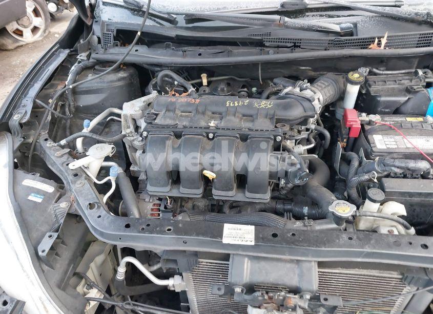 Photo 10 of 2015 Nissan Sentra S (VIN 3N1AB7AP1FY356350)