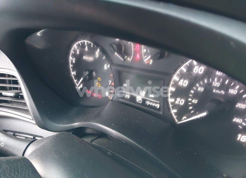 Photo 7 of 2015 Nissan Sentra S (VIN 3N1AB7AP1FY356350)