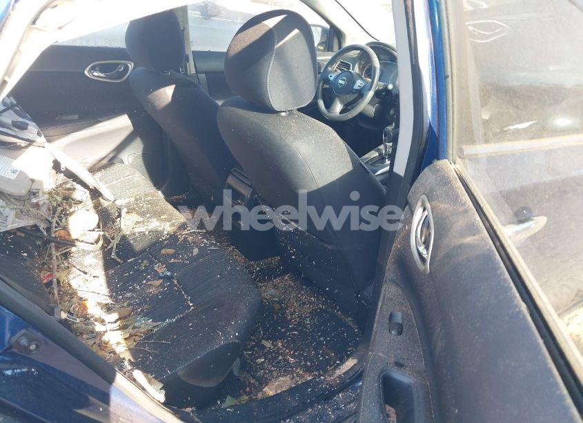 Photo 8 of 2016 Nissan Sentra SV (VIN 3N1AB7AP1GL652595)