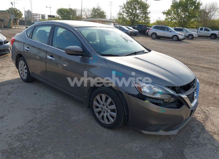 2016 Nissan Sentra SV (VIN 3N1AB7AP1GL654251) main photo