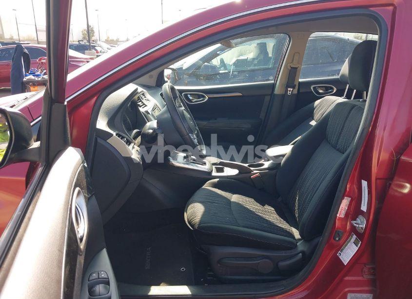 Photo 5 of 2016 Nissan Sentra SV (VIN 3N1AB7AP1GL669798)