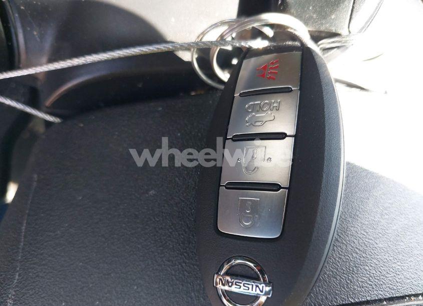 Photo 11 of 2016 Nissan Sentra SR (VIN 3N1AB7AP1GY210810)