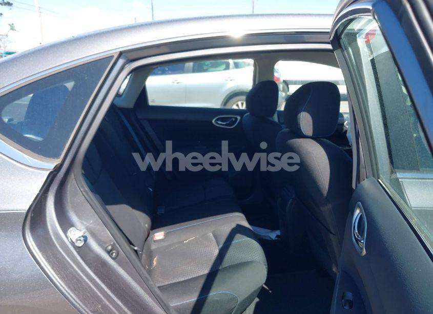 Photo 8 of 2016 Nissan Sentra SR (VIN 3N1AB7AP1GY210810)