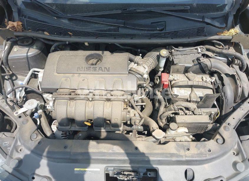 Photo 10 of 2016 Nissan Sentra SV (VIN 3N1AB7AP1GY220785)