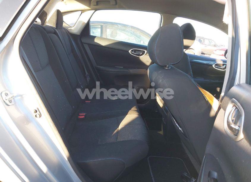 Photo 8 of 2016 Nissan Sentra SR (VIN 3N1AB7AP1GY238705)