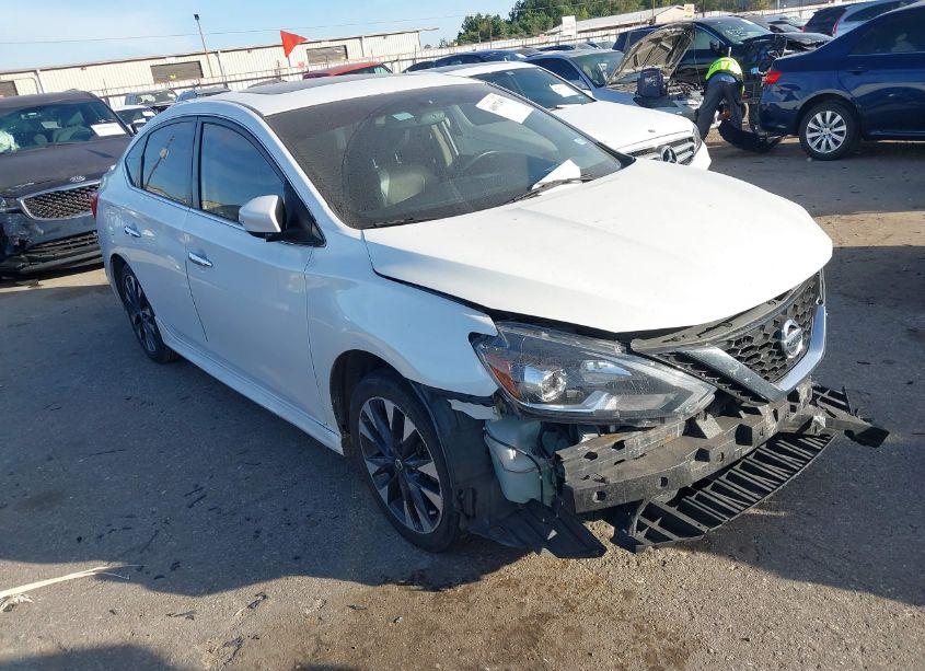 2016 Nissan Sentra SR (VIN 3N1AB7AP1GY244570) main photo