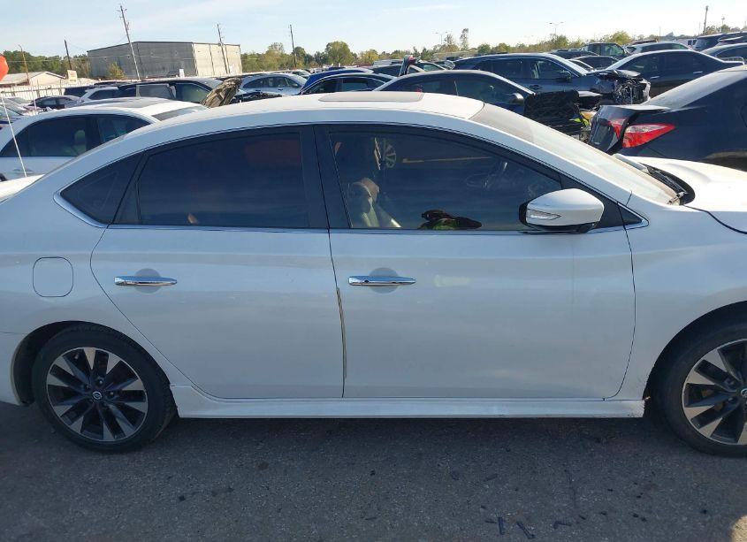 Photo 14 of 2016 Nissan Sentra SR (VIN 3N1AB7AP1GY244570)