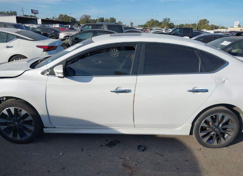 Photo 15 of 2016 Nissan Sentra SR (VIN 3N1AB7AP1GY244570)